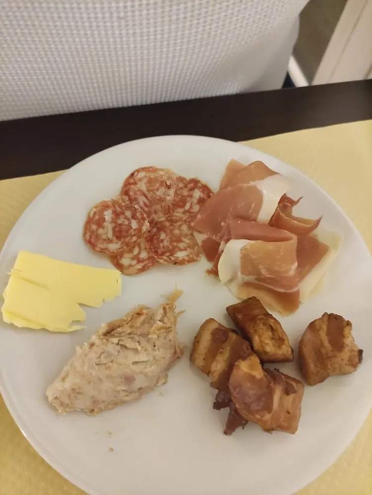 Assiette de Charcuterie